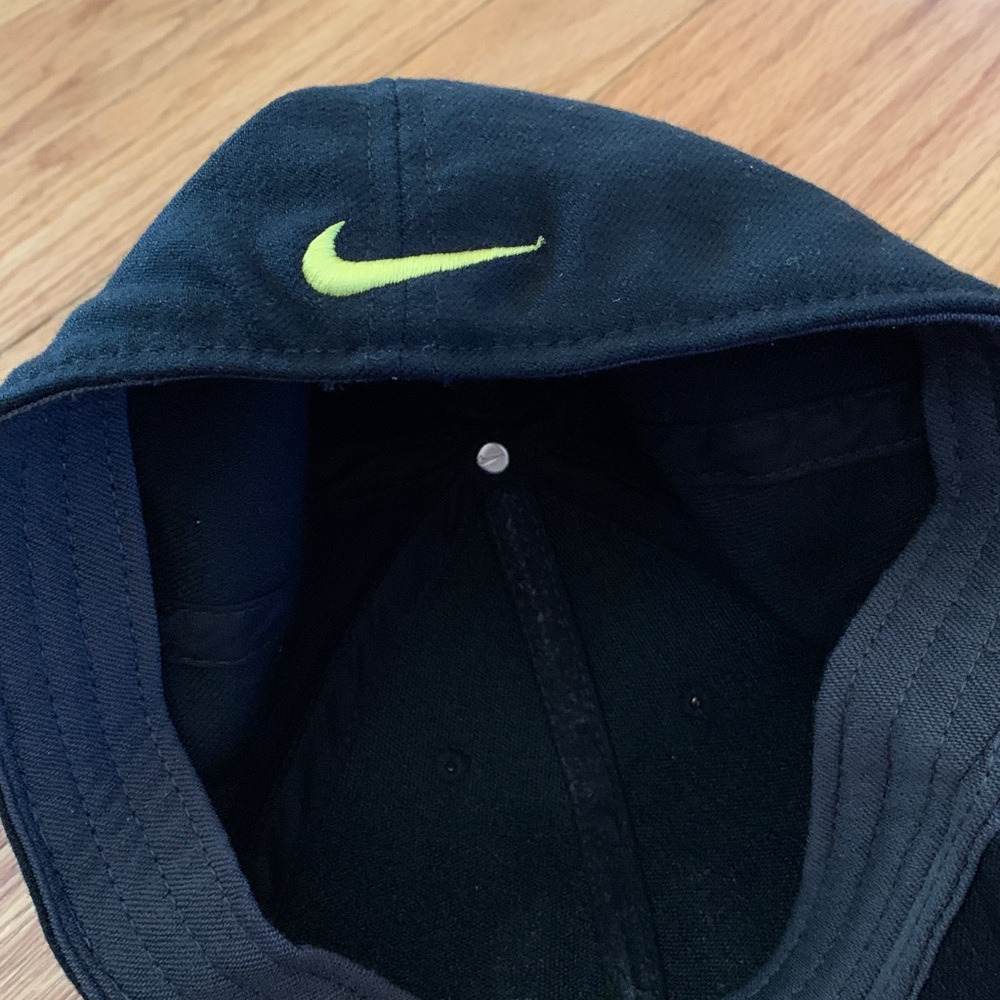 Oregon Ducks hat - Picture 4 of 8